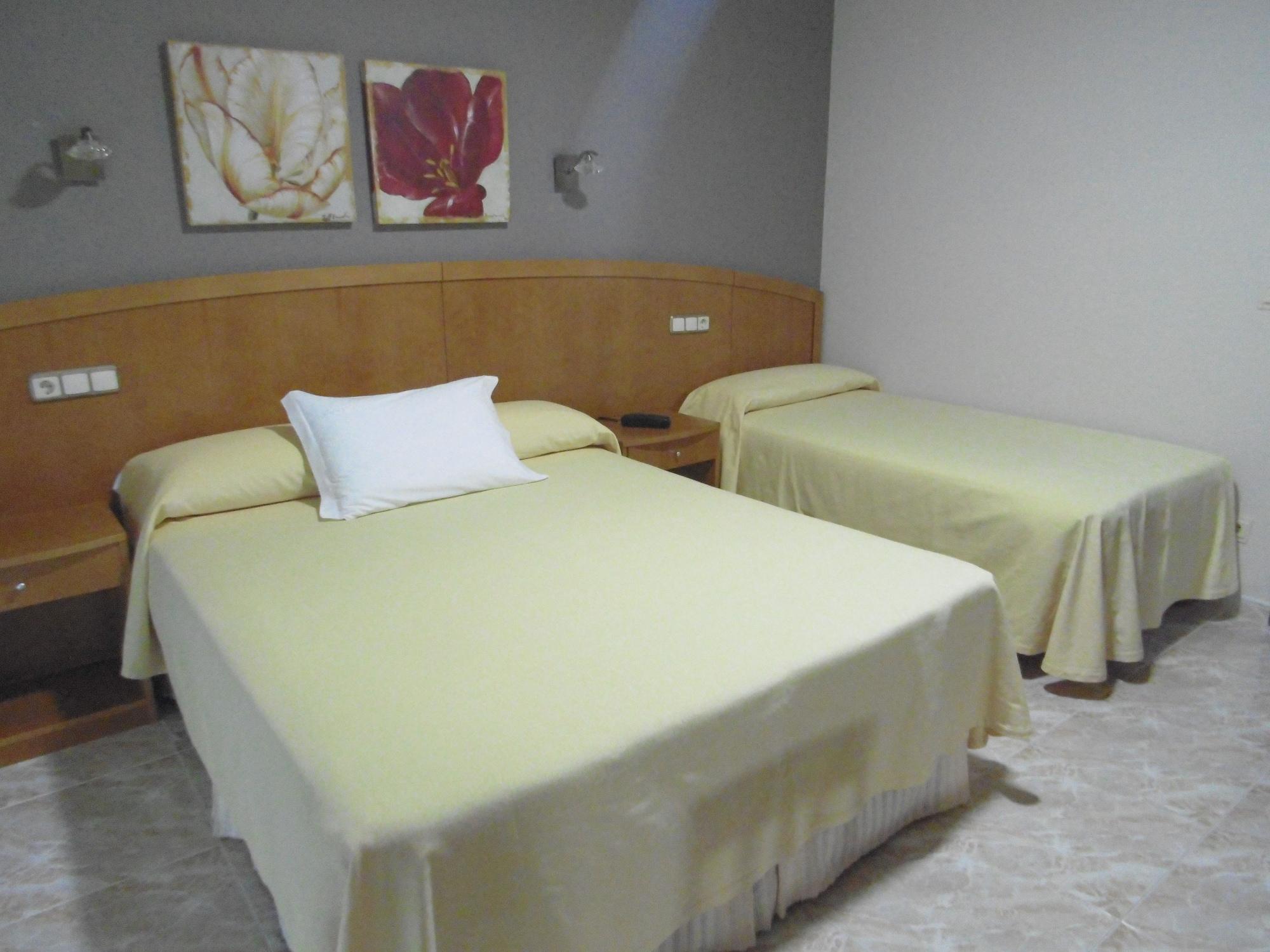 Playa de la Lanzada Hotel Miramar 2** Superior מראה חיצוני תמונה