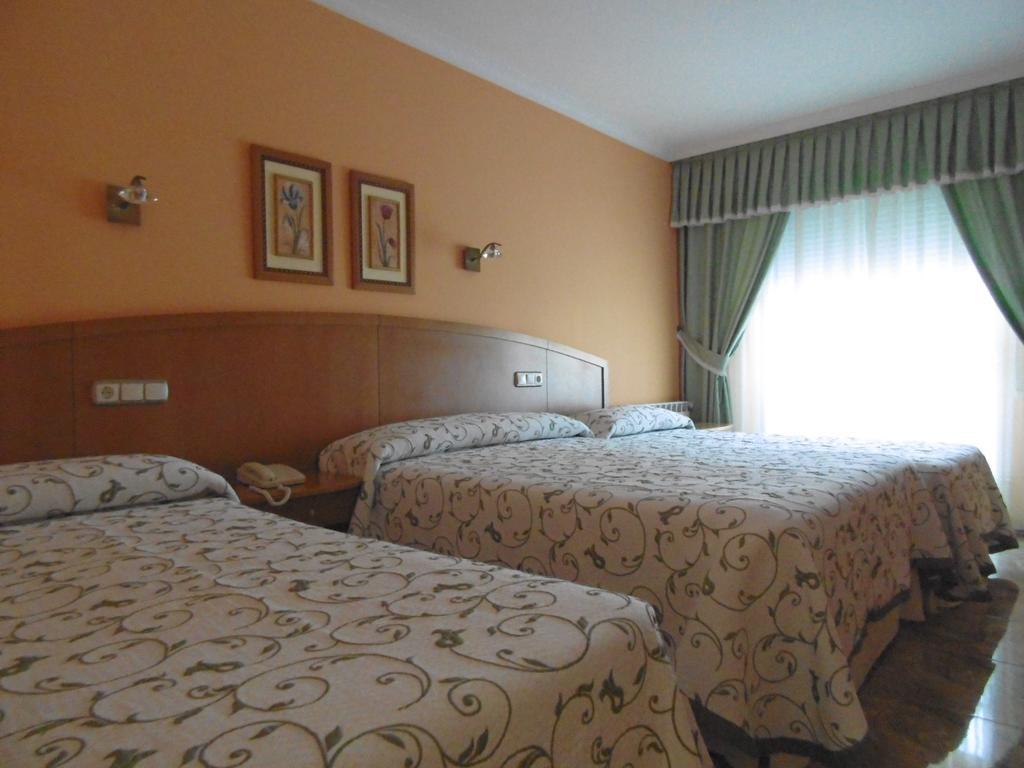Playa de la Lanzada Hotel Miramar 2** Superior מראה חיצוני תמונה